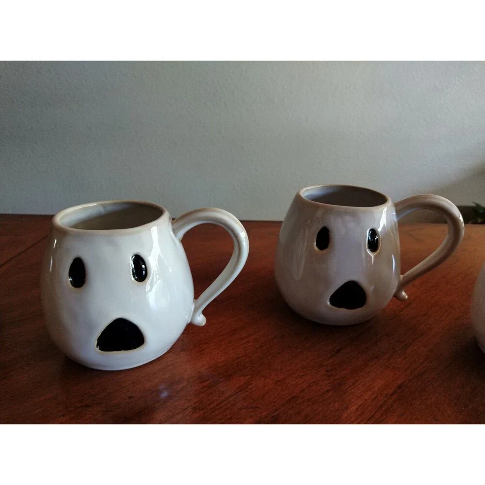 Lot 4x Vintage Pottery Barn Ghost Coffee Tea Mugs Halloween First Edition White